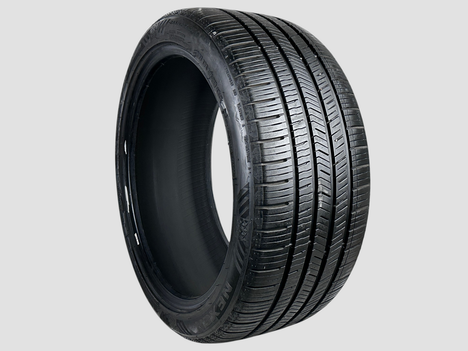 Set of 2 — Used P255/40R20 Nexen N5000 Platinum Tire 255 40 20 101Y 2554020 R20 7/32