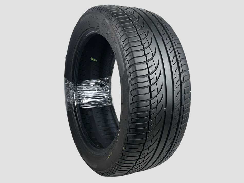 Used P255/45R18 Fullway HP108 Tire 255 45 18 103W 2554518 R18 7/32