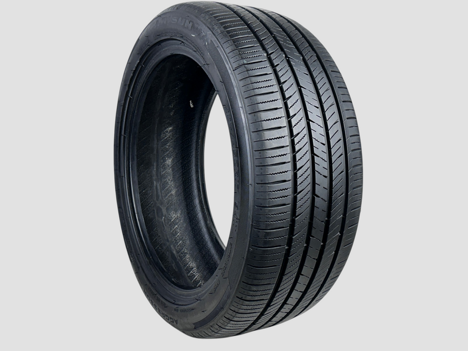 Used P225/45R17 Arisun Aggressor ZS03 Tire 2254517 94W 225 45 17 R17 7/32