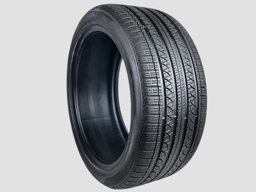 Used P285/40R22 Yokohama Advan V35 NCO Tires 285 40 22 110V 2854022 R22 7/32