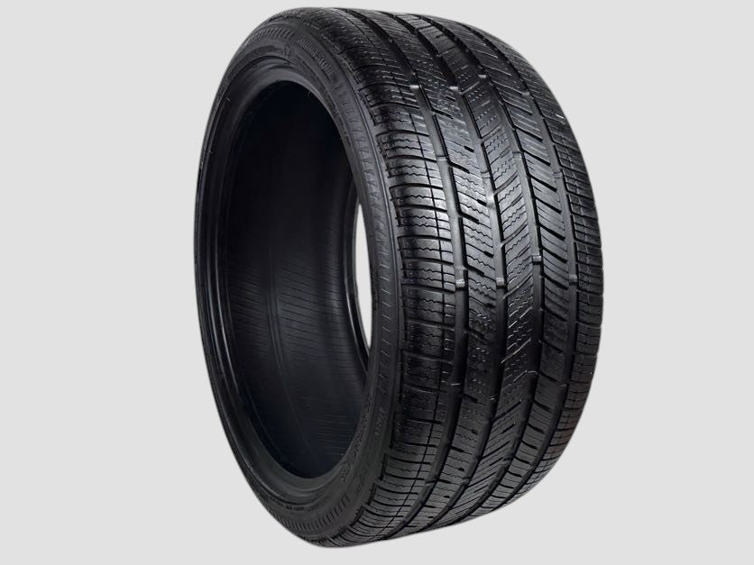 Used P255/35R18 Bridgestone Driveguard Plus Runflat Tire 255 35 18 94W 2553518 R18 6/32