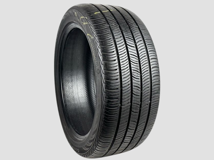 Used P245/45R19 Continental Contiprocontact Tire 245 45 19 98W 2454519 R19 6/32