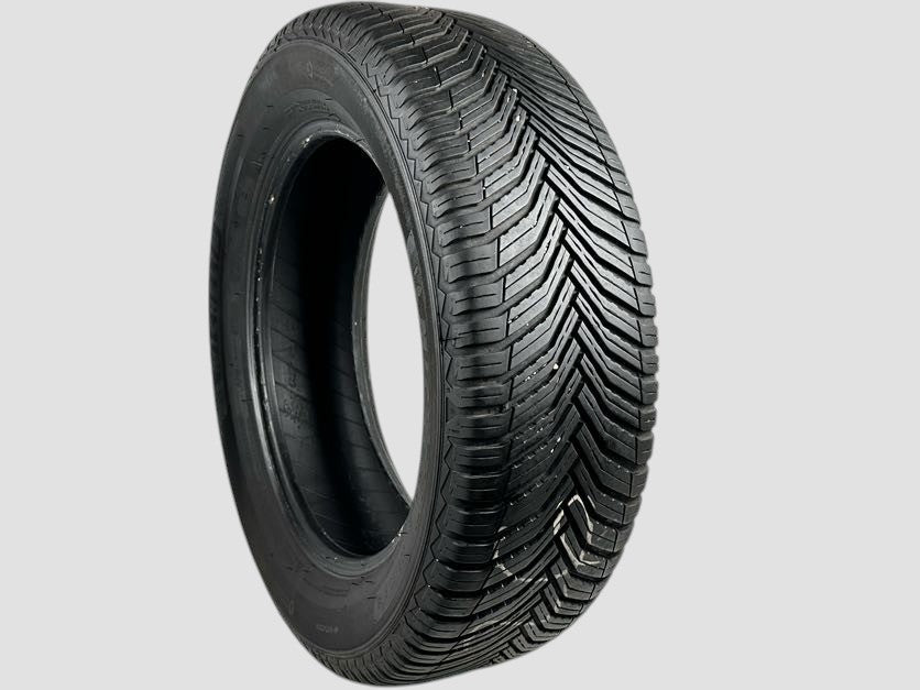 Set of 2 — Used P225/60R18 Michelin CrossClimate2 Tire 225 60 18 100H 2256018 R18 8/32
