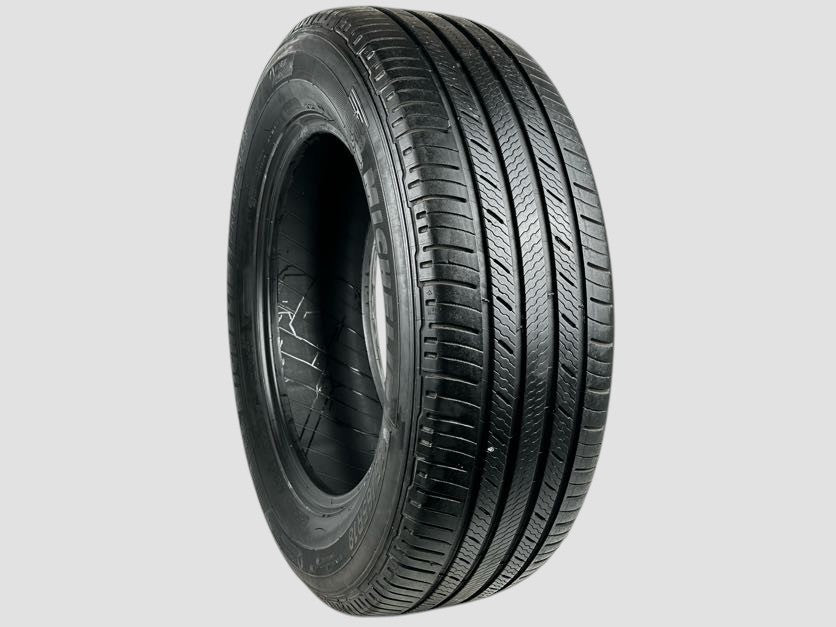 Used P235/65R18 Michelin Premier LTX Tire 2356518 Tires 235 65 18 106V R18 6/32
