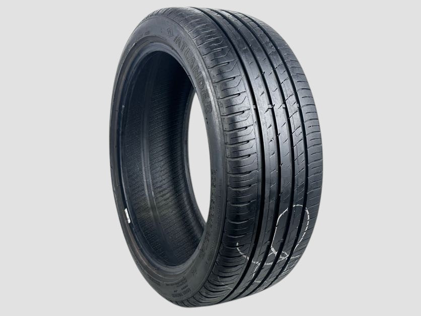 Used P205/45R17 Atlander AX88 Tire 205 45 17 88W 2054517 R17 5/32