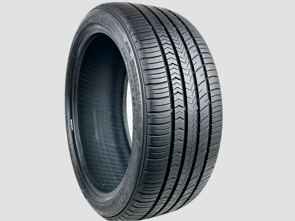 Used P235/40R18 Falken Pro G6 Sport A/S Tire 235 40 18 95Y 2354018 7/32
