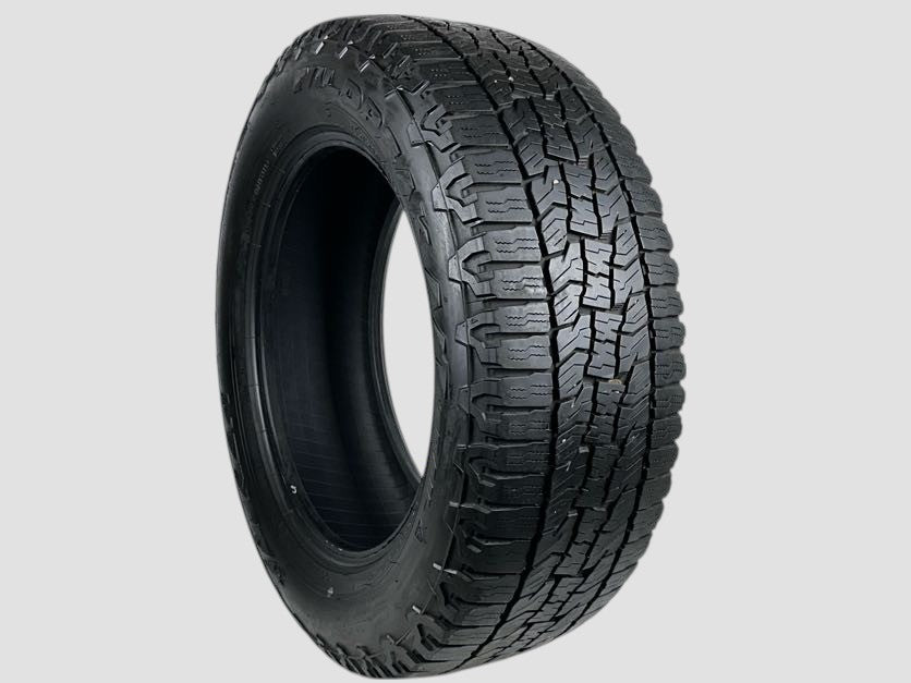Used P245/60R18 Falken Wildpeak A/T Trail Tire 245 60 18 105H 2456018 R18 6/32