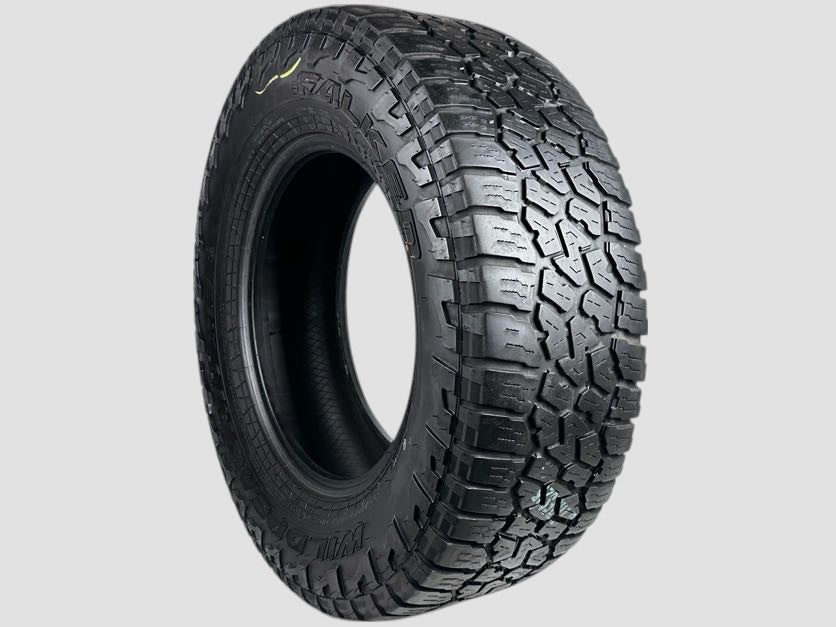 Used P265/70R17 Falken Wildpeak A/T AT3W Tire 2657017 115T 265 70 17 R17 6/32