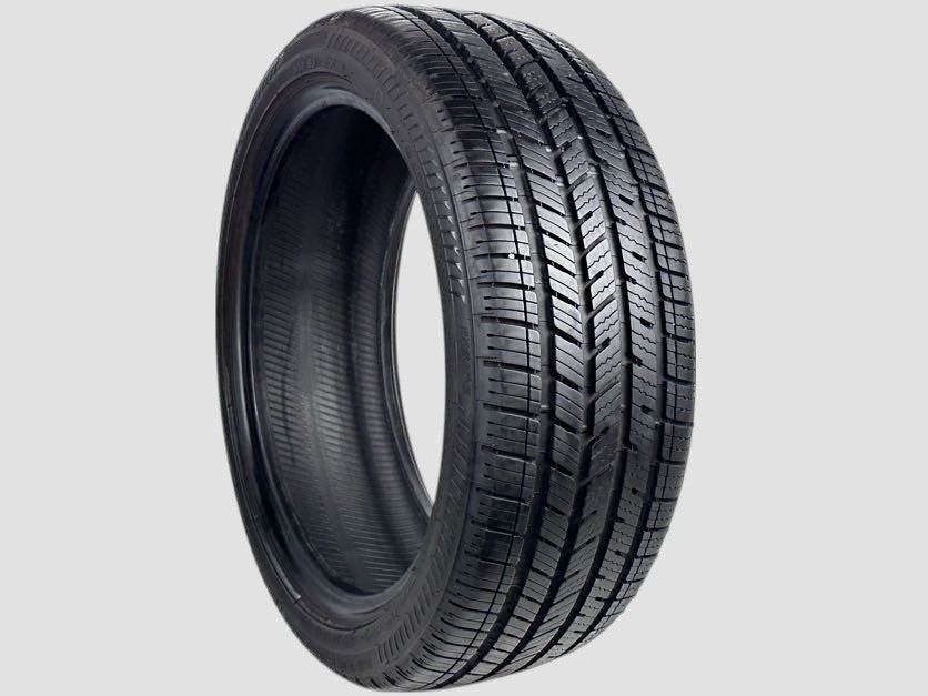 Used P205/45R17 Bridgestone Driveguard Plus RunFlat Tire 205 45 17 88W 2054517 R17 8/32