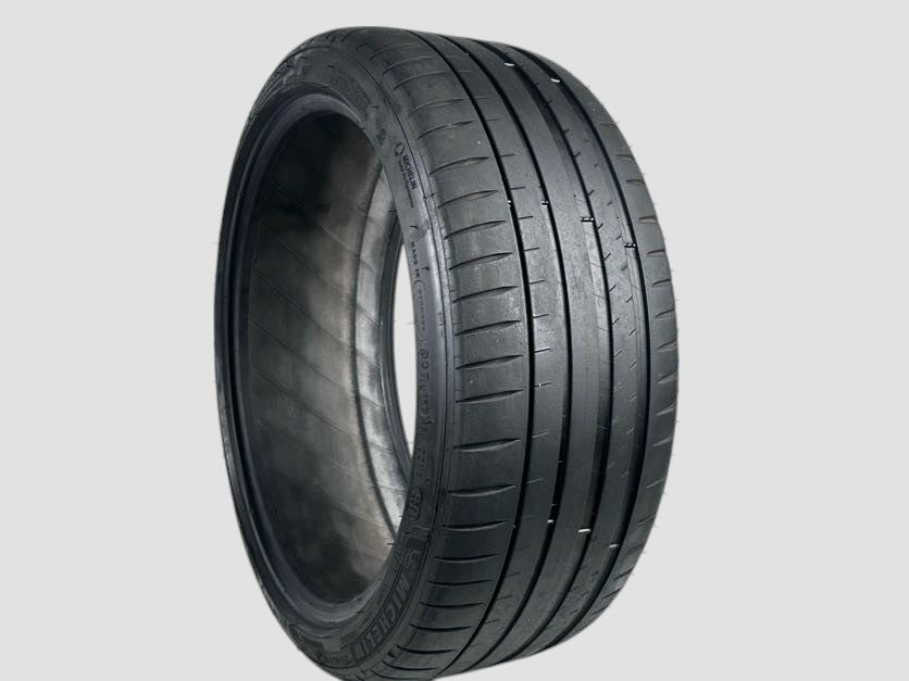 Used P215/40R18 Michelin Pilot Sport4 Tire 215 40 18 85Y 2154018 R18 4/32