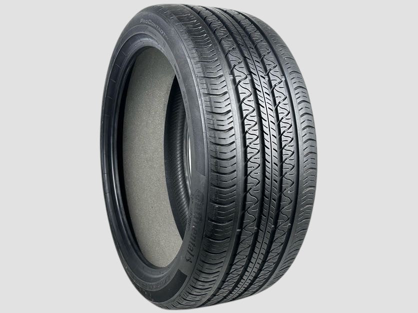 Used P235/40R19 Continental ProContact Rx T1 Tire 235 40 19 96W 2354019 R19 6/32