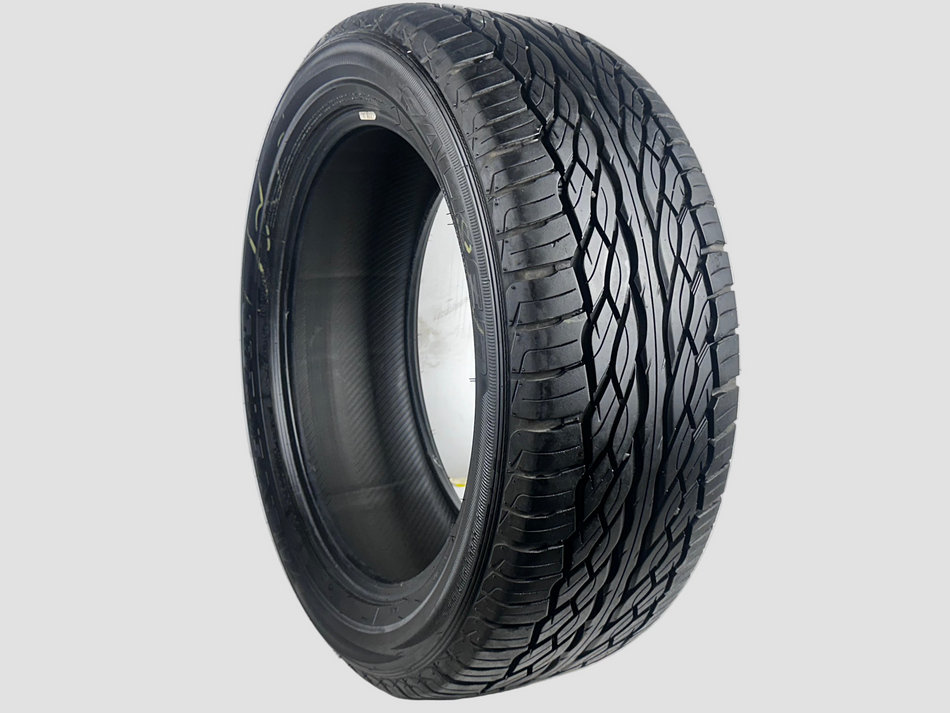 Pro-Owned P265/50R20 Falken Ziex S/TZ05 Tire 2655020 111H 265 50 20 R20 9/32