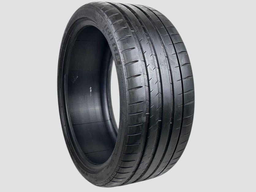 Used P245/35ZR19 Michelin Pilot Sport 4S Tire 245 35 19 93Y 2453519 R19 7/32