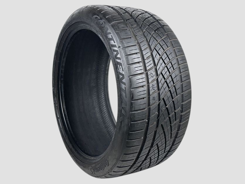 Used P275/35R19 Continental ExtremeContact DWS06 Plus Tire 275 35 19 100Y 2753519 R19 8/32