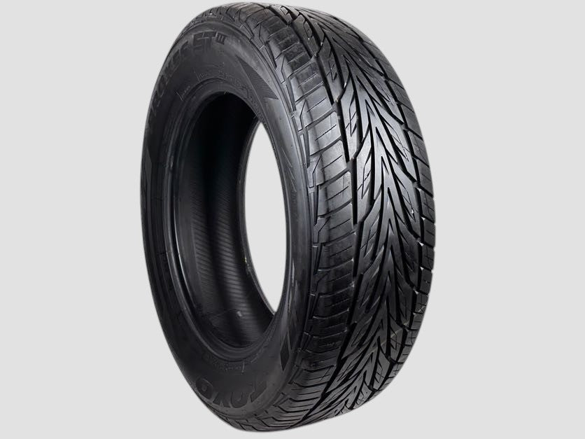 Used P225/65R17 Toyo Proxes ST III Tire 2256517 106V 225 65 17 R17 8/32