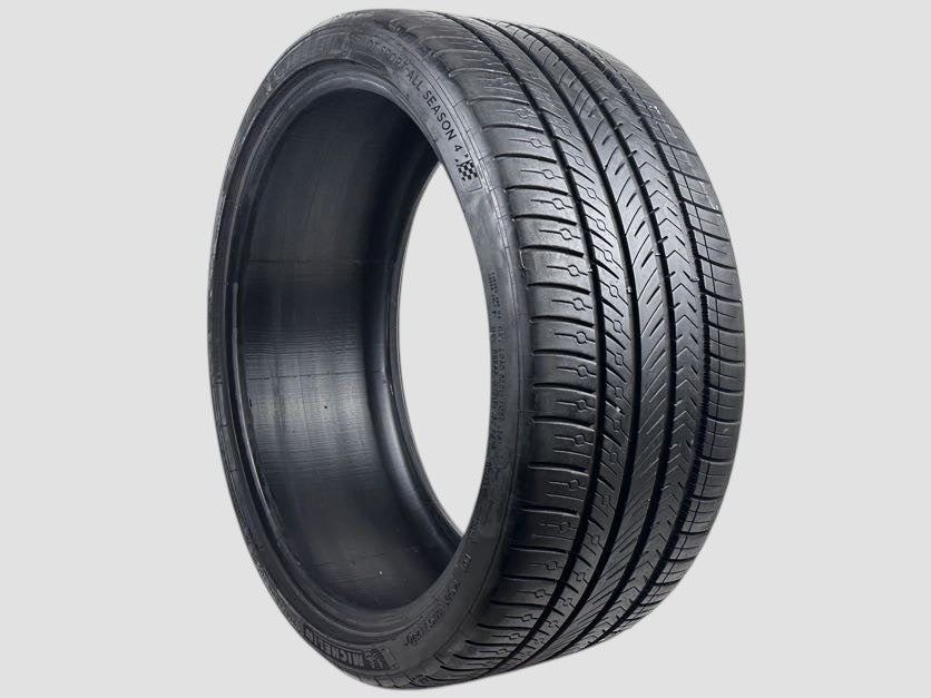 Used P235/35R20 Michelin Pilot Sport A/S4 Tire 235 35 20 92Y 2353520 R20 8/32