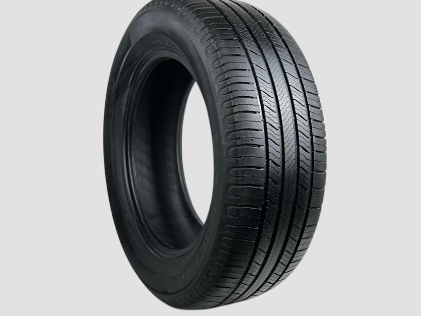 Used P245/60R18 Michelin Defender2 Tire 245 60 18 105H 2456018 R18 5/32