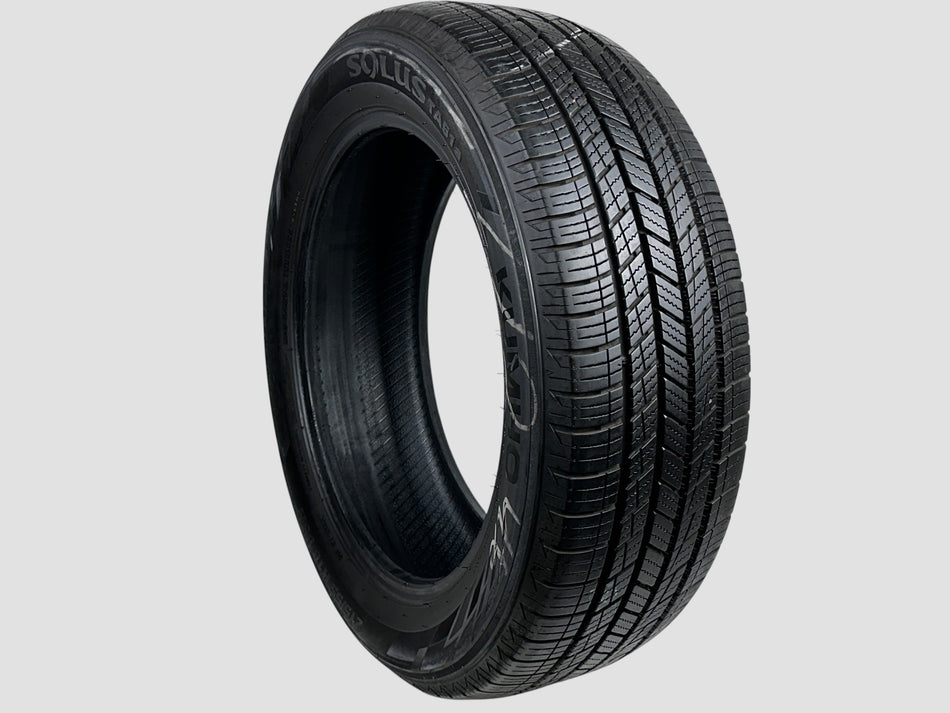 Used P215/55R18 Kumho Solus TA51A Tire 215 55 18 95H 2155518 R18 7/32