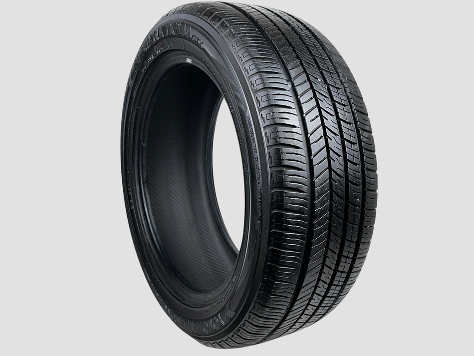 Used P215/55R17 Yokohama YK740 GTX Tire 2155517 94V 215 55 17 R17 8/32