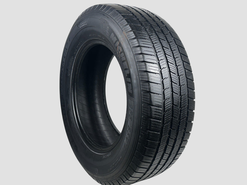 Used P255/65R17 Michelin Defender LTX M/S Tire 255 65 17 110T 2556517 R17 6/32