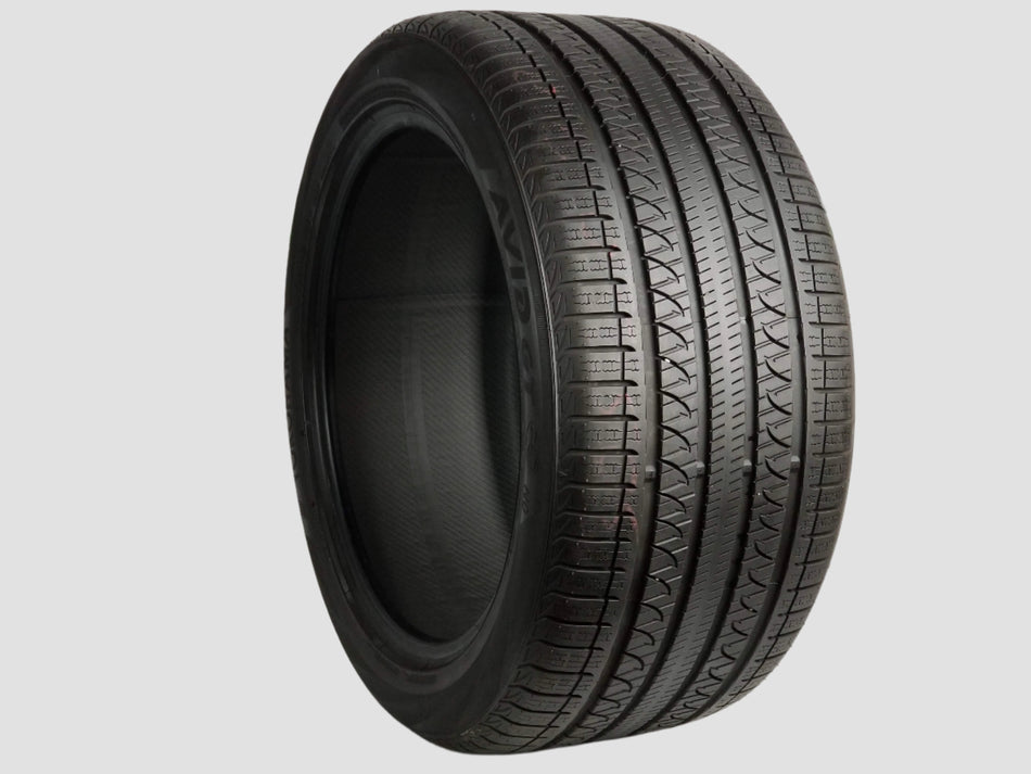 Used 305/40R20 Yokohama Avid GT NO Tire 305 40 20 112V 3054020 R20 8/32