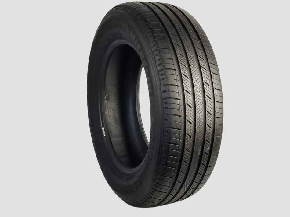 Used P235/65R18 Michelin Premier LTX Tires 2356518 Tires 235 65 18 106V R18 7/32