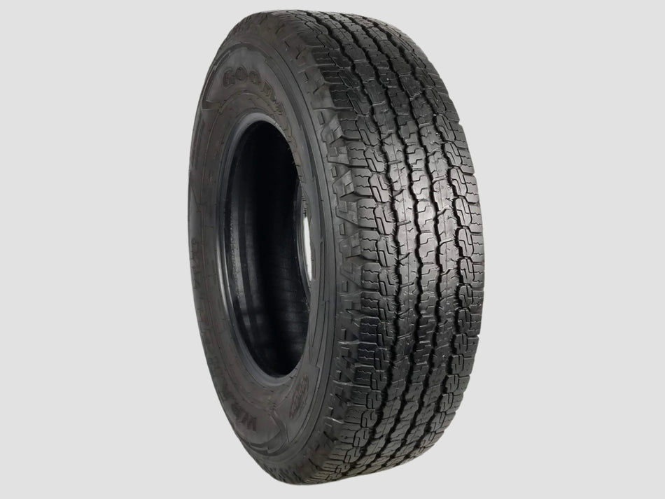 Used P245/75R17 Goodyear Wrangler A/T Adventure 2457517 Tire 245 75 17 112T R17 7/32