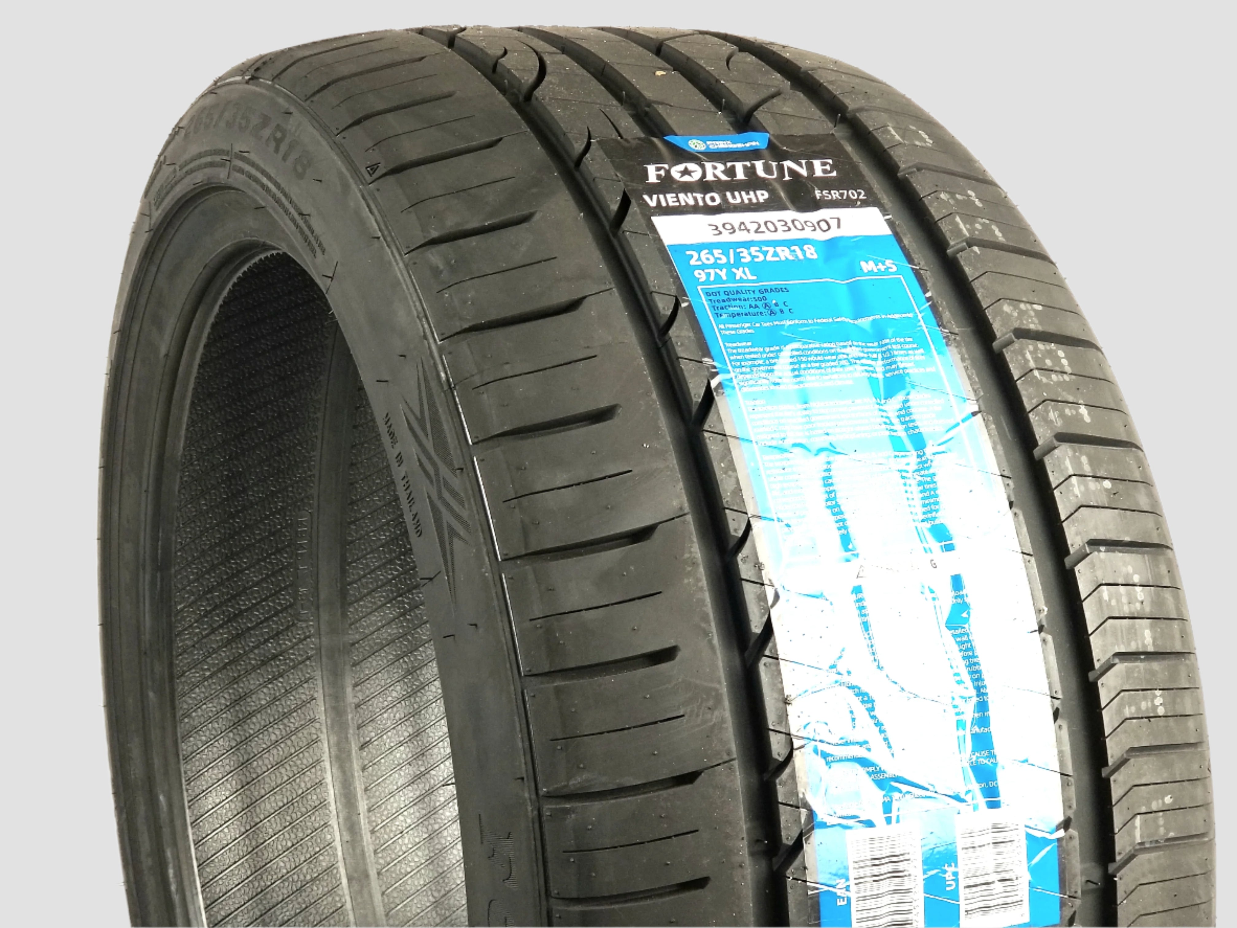 265 35 18 New Tires