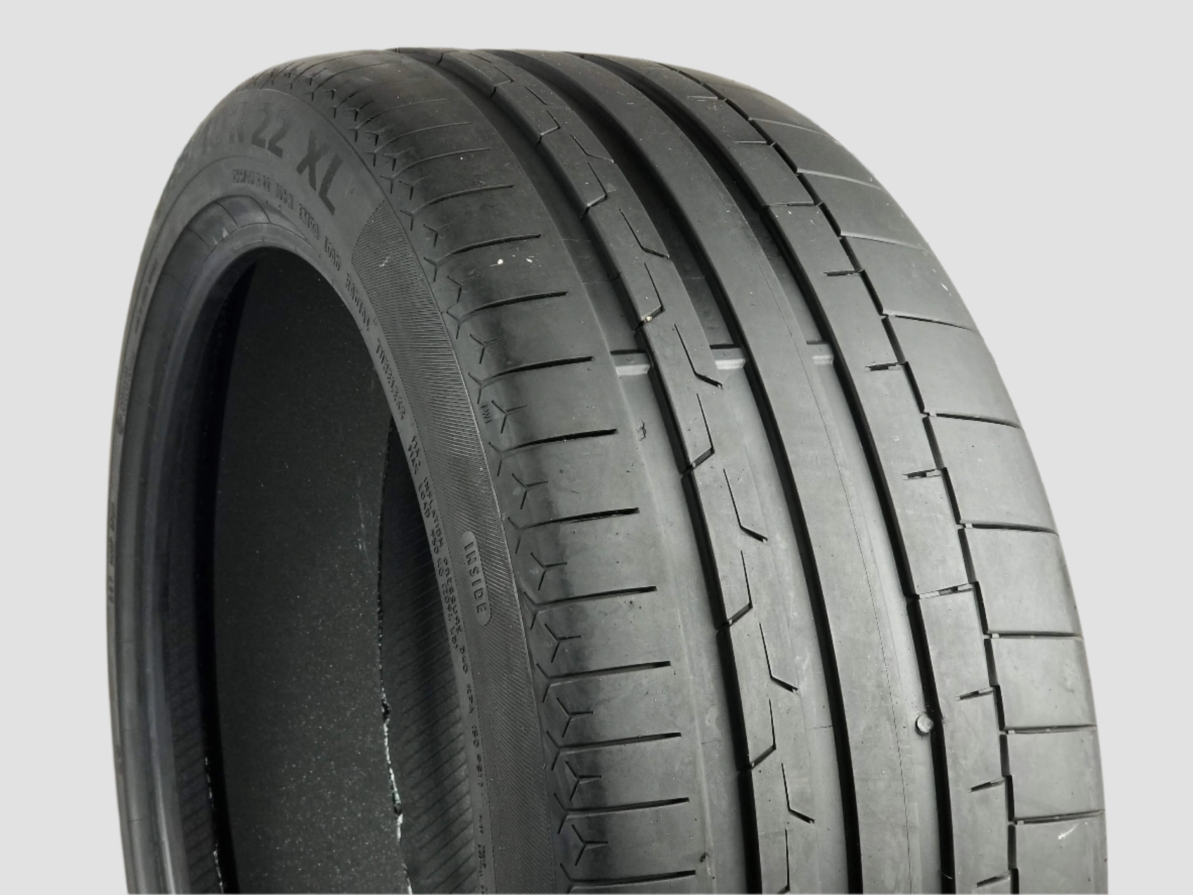 265 40 22 used tires near me 