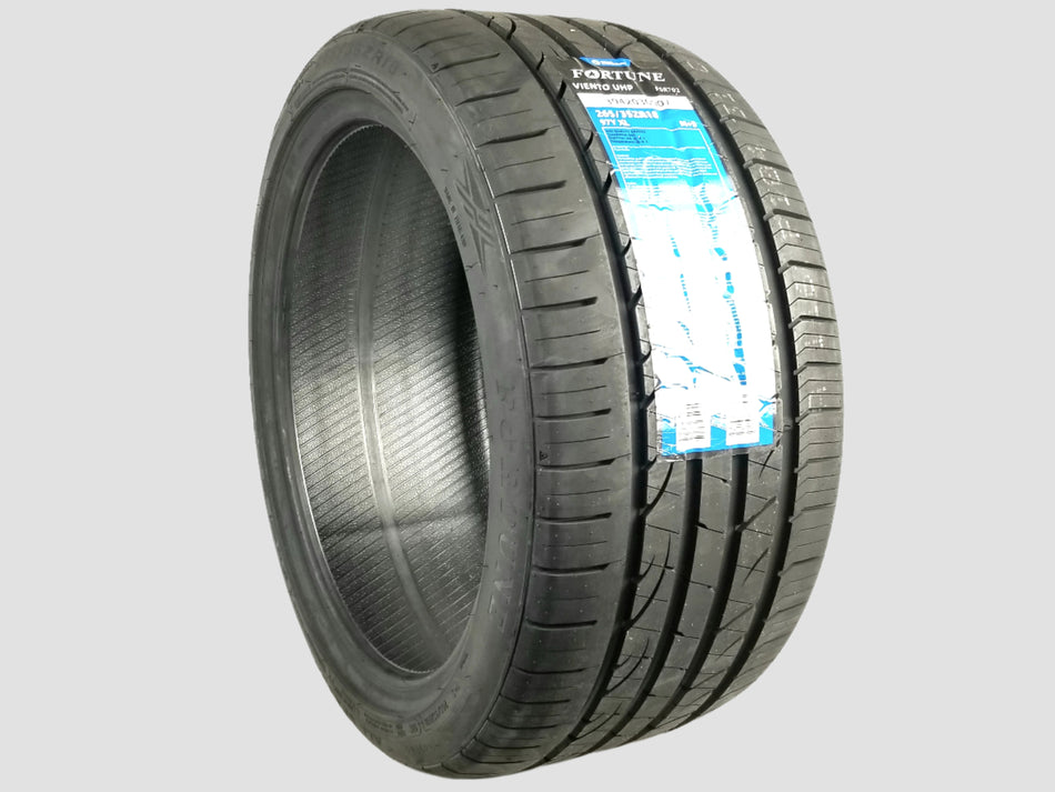 265/35R18 New Tires 